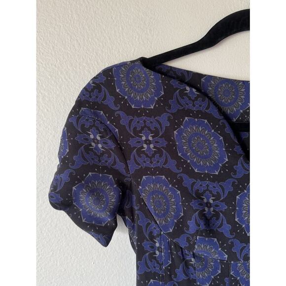 Versus Versace Dress Women’s Size 38 Blue Black Print Pleated Glam Short Evening - Picture 6 of 9